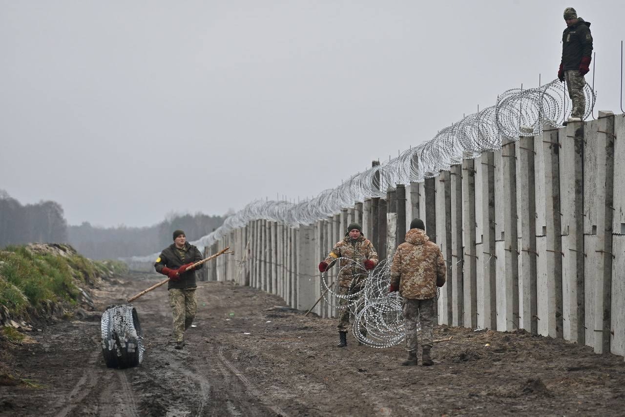 Planea Rusia crear zona de seguridad a lo largo de frontera con Ucrania