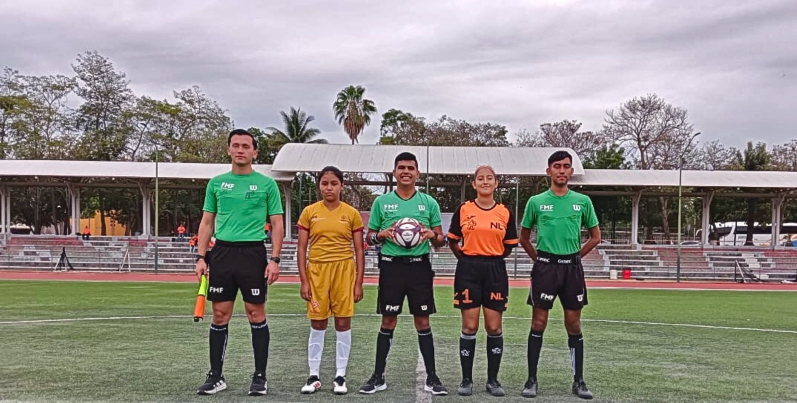 ANTONIO HERNÁNDEZ PERALTA, ÁRBITRO MORELENSE DESTACADO EN LA OLIMPIADA NACIONAL 2025