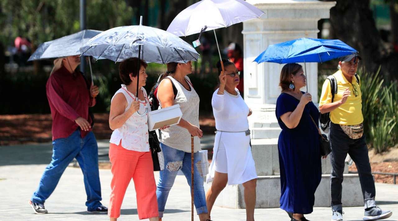 Emiten alerta amarilla en CDMX por altas temperaturas