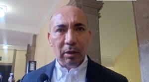 Proponen aumento salarial del 5% a trabajadores sindicalizados del Ejecutivo