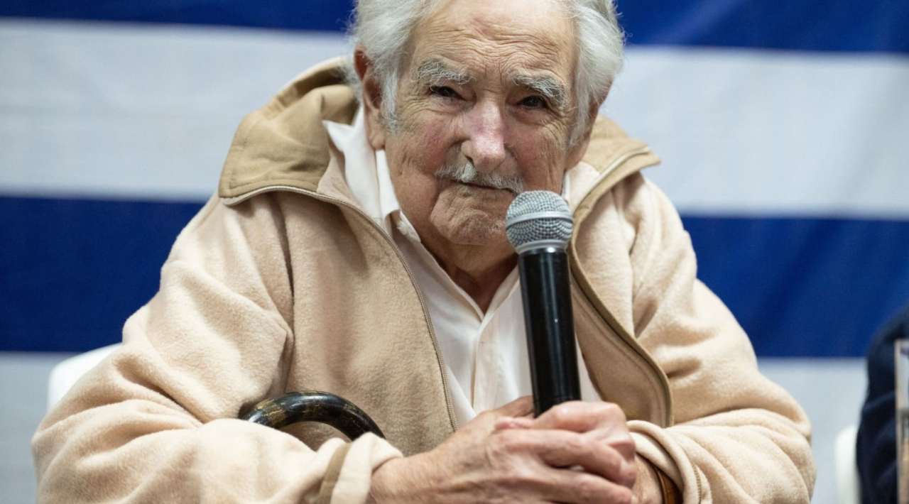Expresidente de Uruguay José Mujica recibe cuidados paliativos