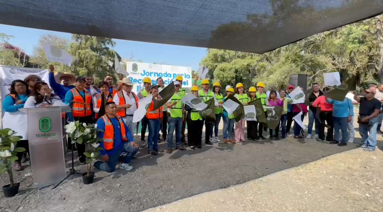 Realizan jornada de limpieza en el río Apatlaco en Temixco, previo a la temporada de lluvias