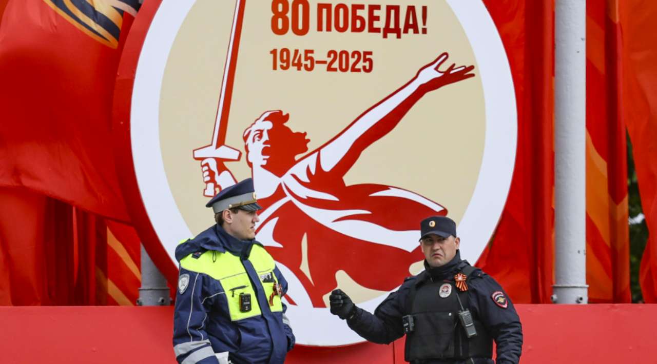 Ucrania lanza drones antes del desfile del 9 de mayo en Moscú: Rusia refuerza seguridad