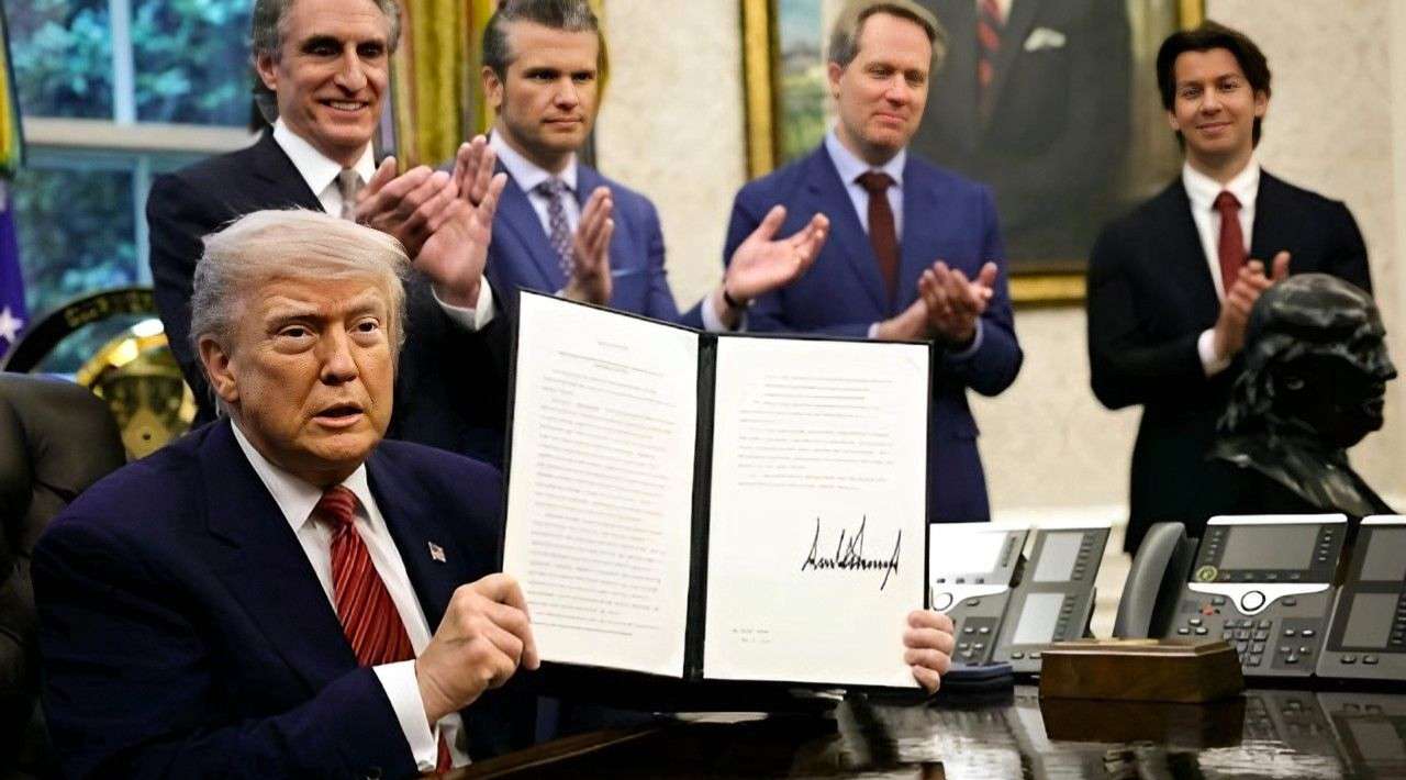 Trump firma decretos para duplicar la energía nuclear civil antes de 2029