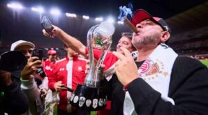El “Turco” Mohamed hace campeón al Toluca