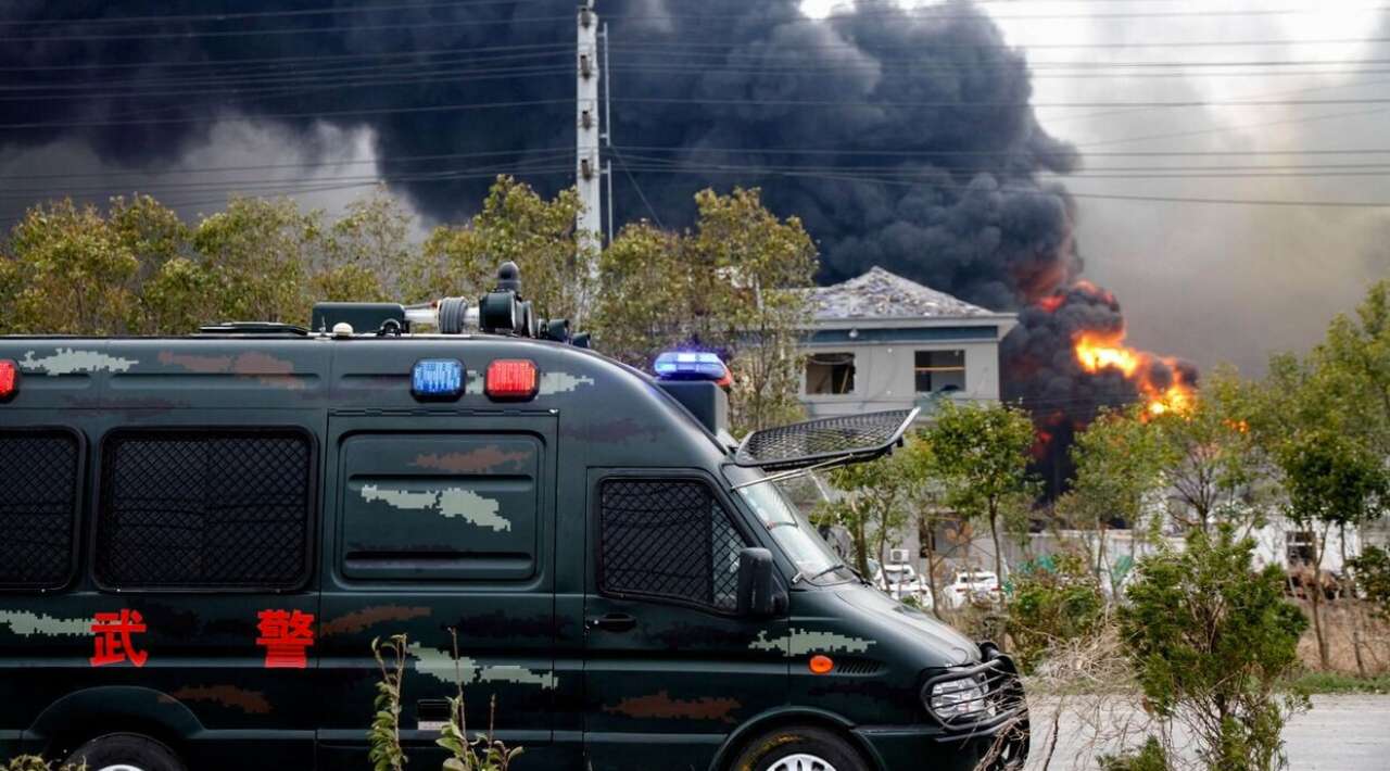 Explosión en planta química en China deja cinco muertos