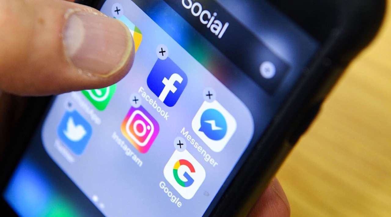Funcionarios extranjeros que censuren en redes no podrán entrar a EEUU