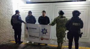 Caen falsos ministeriales en Ecatepec: interceptaban camiones de carga