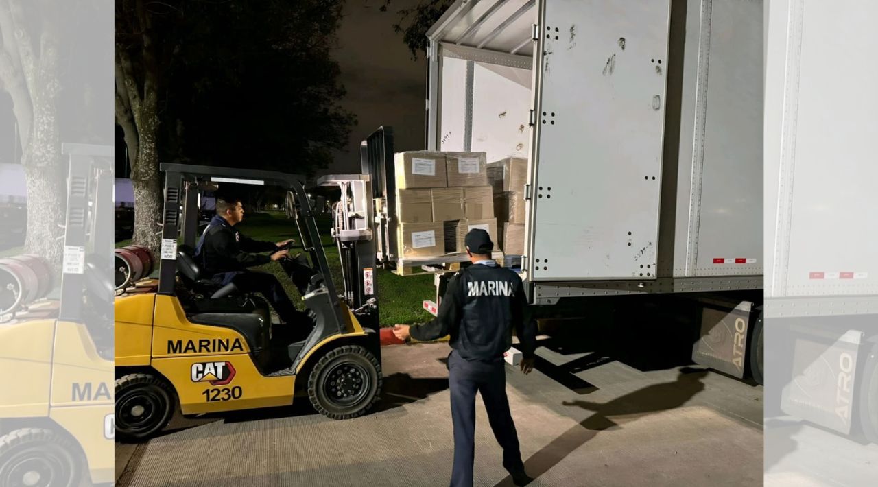 Marina lleva ayuda humanitaria a Oaxaca tras impacto del huracán ‘Erick’