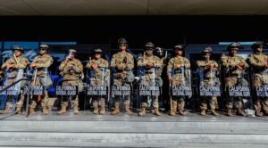 Tribunal de Apelaciones permite a Trump mantener control de la Guardia Nacional en Los Ángeles