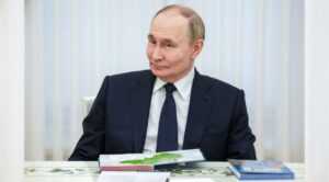 Putin condena como “agresión injustificada” el ataque de EEUU e Israel contra Irán