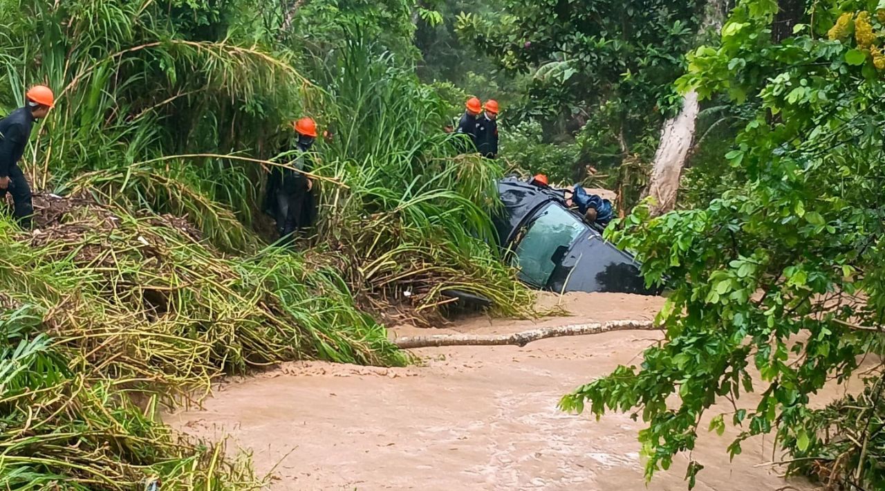 Lluvias afectan a 38 municipios en Veracruz; activan refugios y operativos de auxilio