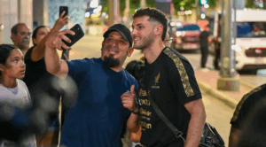 La Selección Mexicana Busca Asegurar su Pase a Cuartos de Final ante Surinam en la Copa Oro 2025