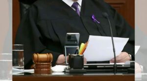 En manos del Congreso decisión sobre uso de toga en la Corte: Sheinbaum