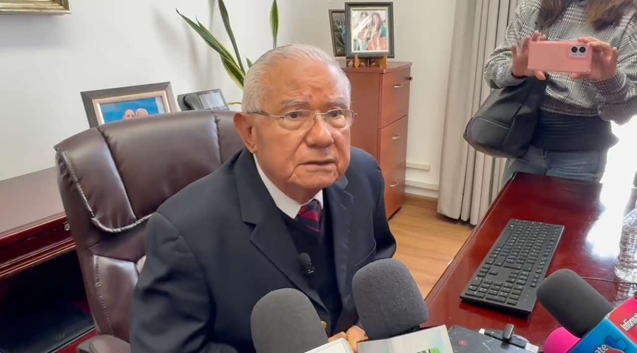 Gobierno estatal revisará propuesta para ampliar de 20 a 30 el número de diputados locales