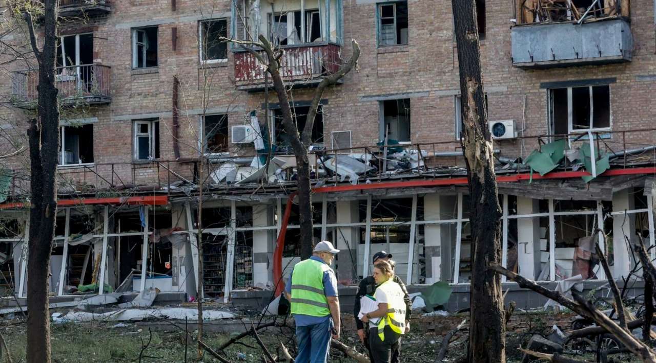 Ataque ruso sacude Ucrania deja como saldo 13 muertos en Kiev