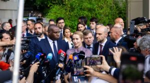 Cancilleres de Europa e Irán se reúnen en Suiza para frenar guerra con Israel