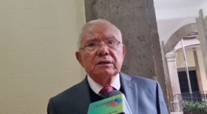 Gobierno de Morelos llama al diálogo a transportistas indígenas que bloquean la carretera Alpuyeca–Jojutla