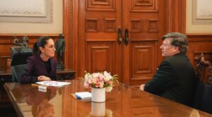 Concluye Sheinbaum reunión con subsecretario del Departamento de Estado de EEUU