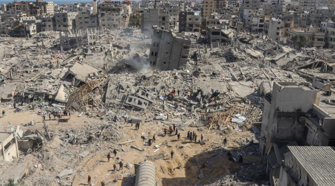 Gaza: suman 130 asesinados al buscar comida