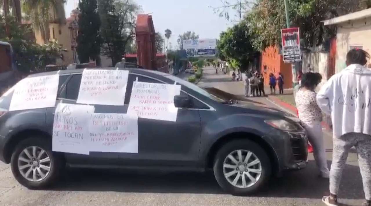 Exigen destitución de directora en escuela de Tlaltenango por presunta omisión en caso de violencia
