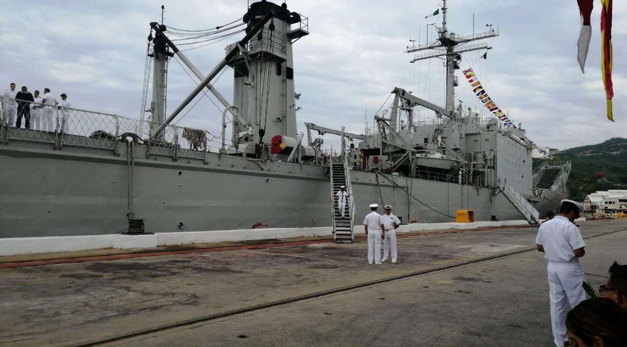 Cadetes retoman formación naval tras accidente en Buque Cuauhtémoc