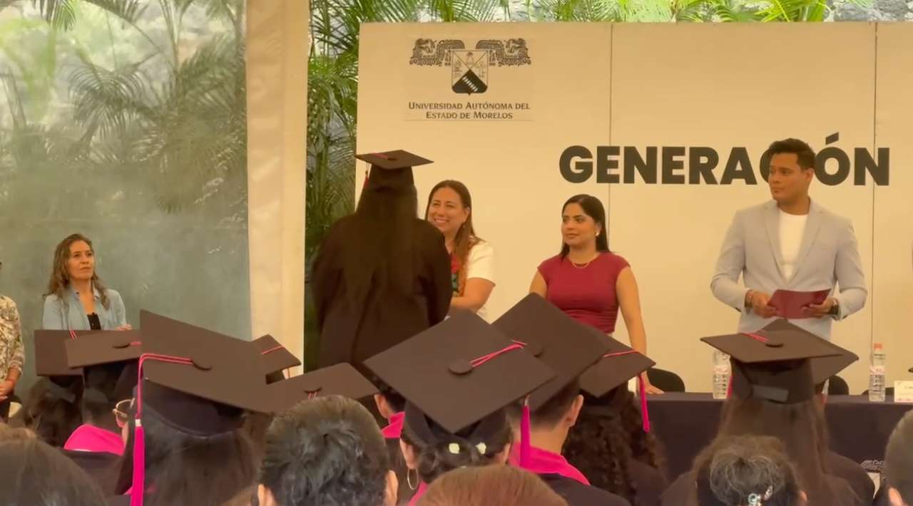 Se gradúan 170 estudiantes de la Facultad de Diseño de la UAEM