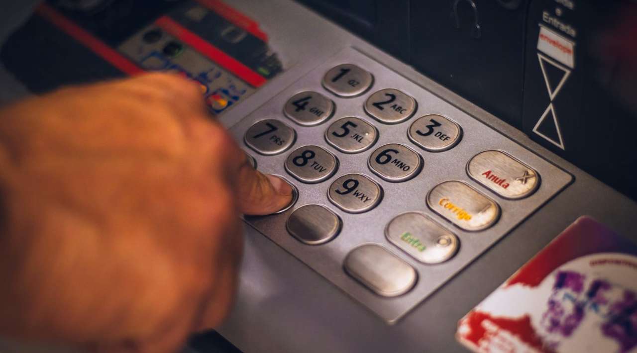 Cajeros automáticos en Europa sufrirán modificaciones