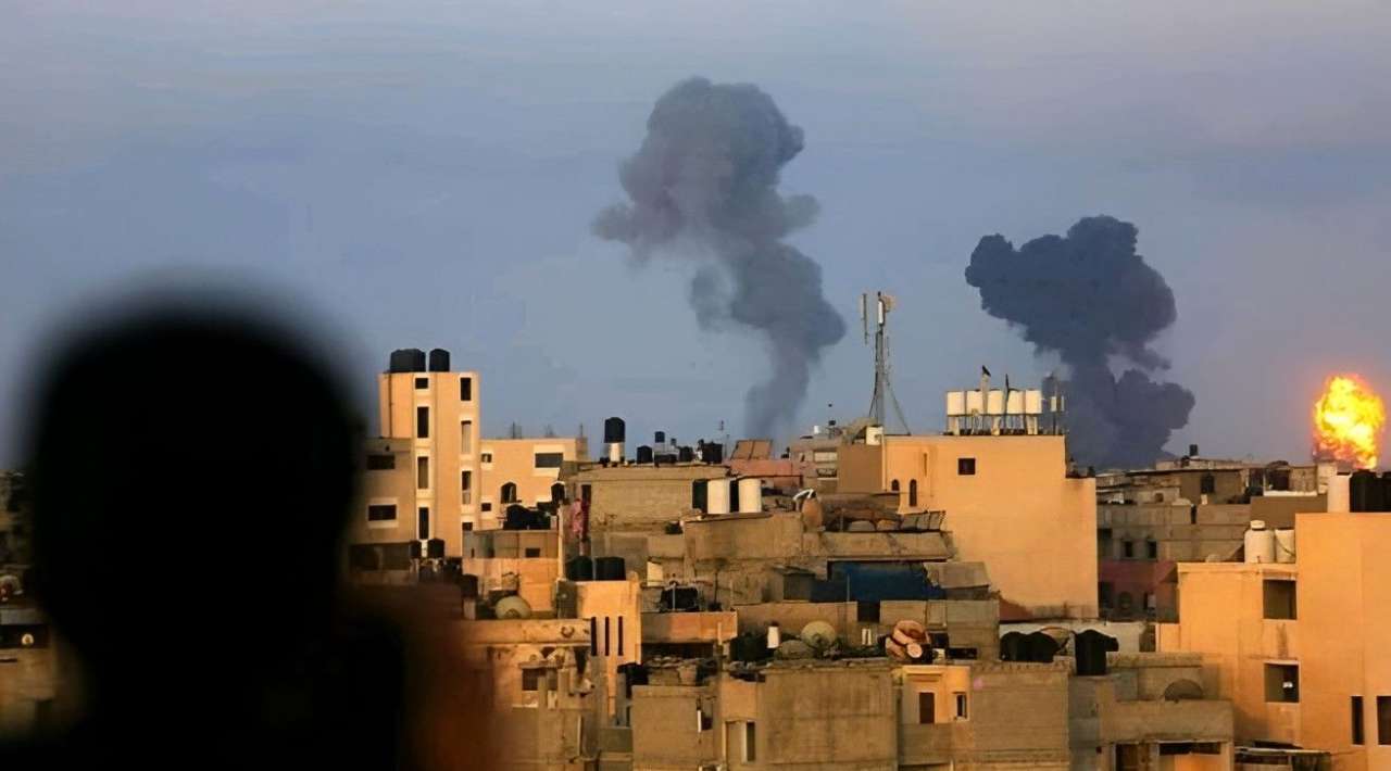 Israel intercepta misil lanzado desde Yemen