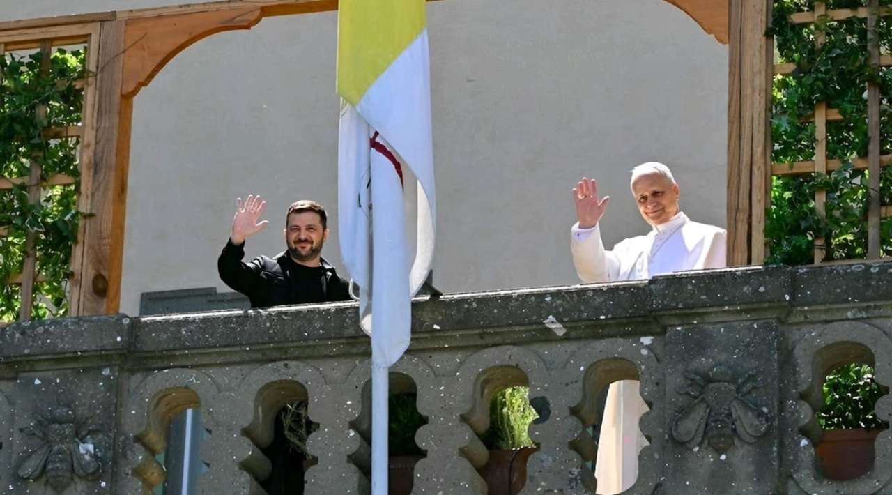 Papa León XIV invita a Ucrania y Rusia a negociar la paz en el Vaticano