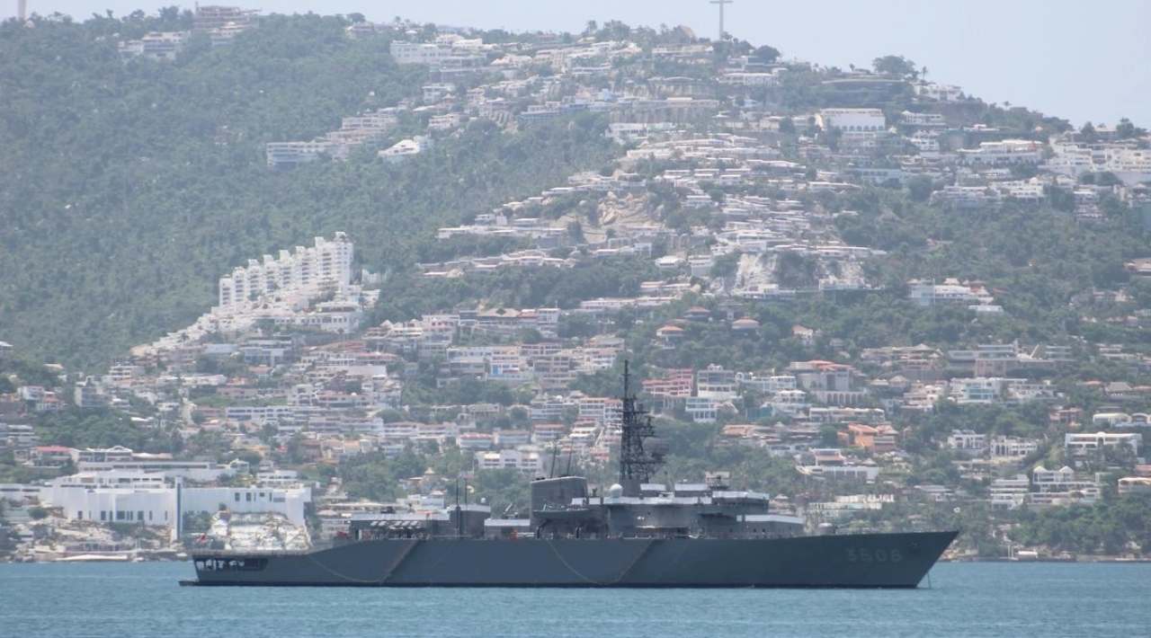 Buques de la Armada Japonesa arriban a Acapulco para fortalecer lazos con México