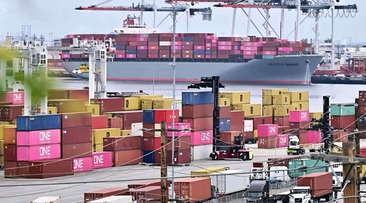 Aranceles de Trump impulsan inflación en EEUU a su nivel más alto desde enero