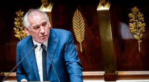 Francia anuncia recorte fiscal por más de 43 M€ para 2026 en medio de presión por gasto militar