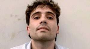 Ovidio Guzmán deja prisión en Chicago; es trasladado a “ubicación confidencial”