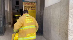 Durante la mañana de este viernes se registró una fuga de gas al interior de un departamento ubicado en la calle Hidalgo, en el Centro de Cuernavaca.
