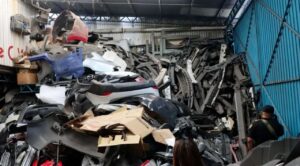 Aseguran mil toneladas de autopartes presuntamente robadas en la alcaldía Cuauhtémoc