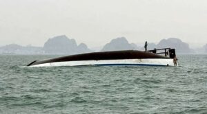 Naufragio en la bahía de Ha Long deja al menos 34 muertos