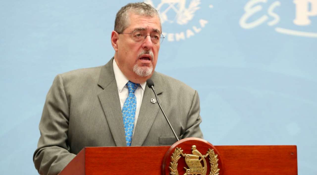 Presidente de Guatemala Bernardo Arévalo se reunirá con la presidenta de México Claudia Sheinbaum, para fortalecer la cooperación bilateral