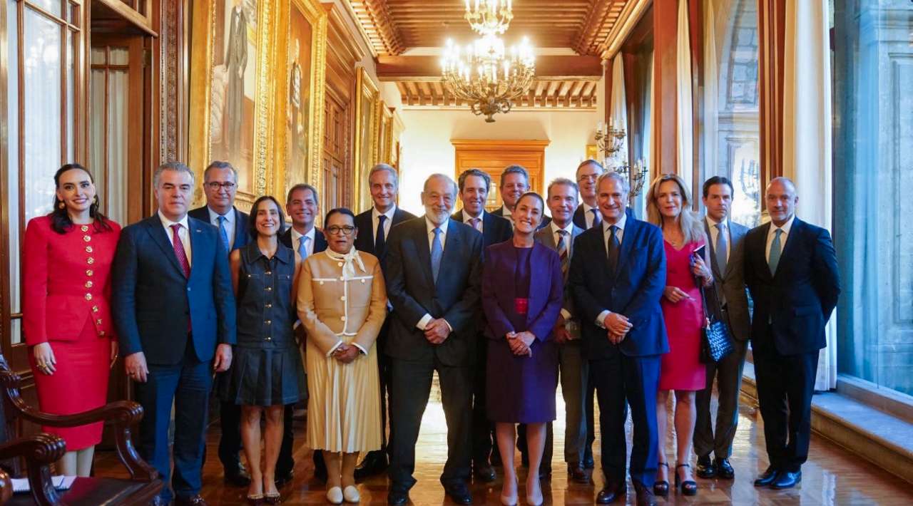 Sheinbaum convoca a gabinete para analizar aranceles de EEUU y definir estrategias