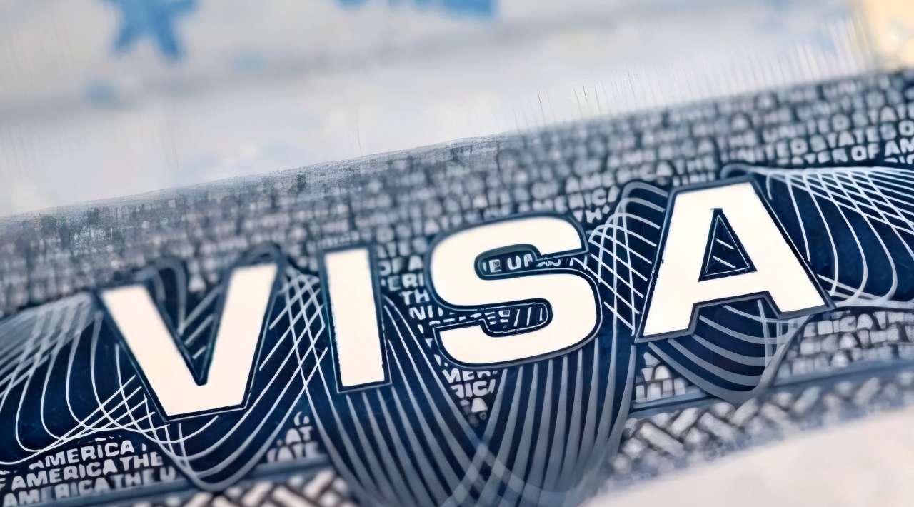 EEUU impone nueva tarifa a visa de turistas y estudiantes extranjeros