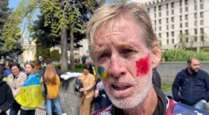 Atacante de Trump renuncia a sus abogados y se defenderá solo en juicio federal