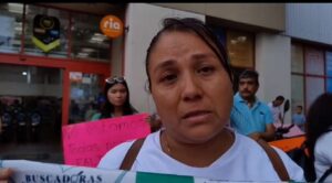 Madre busca a su hijo desaparecido en Tlaquiltenango; se suma a colectivo y pide apoyo ciudadano