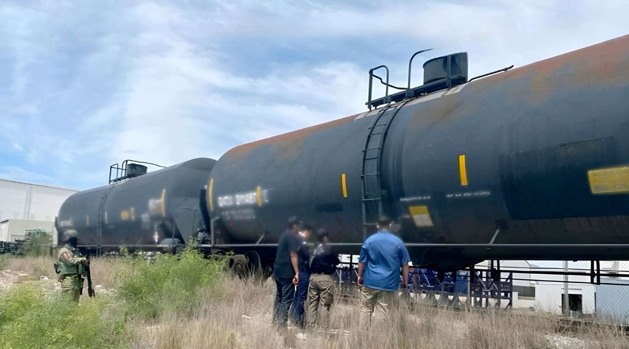 Decomisan más de 15 millones de litros de combustible ilegal en Coahuila