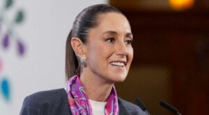 Sheinbaum desecha alerta de EEUU sobre drones de cárteles en la frontera