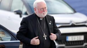 Secretario de Relaciones del Vaticano visita México