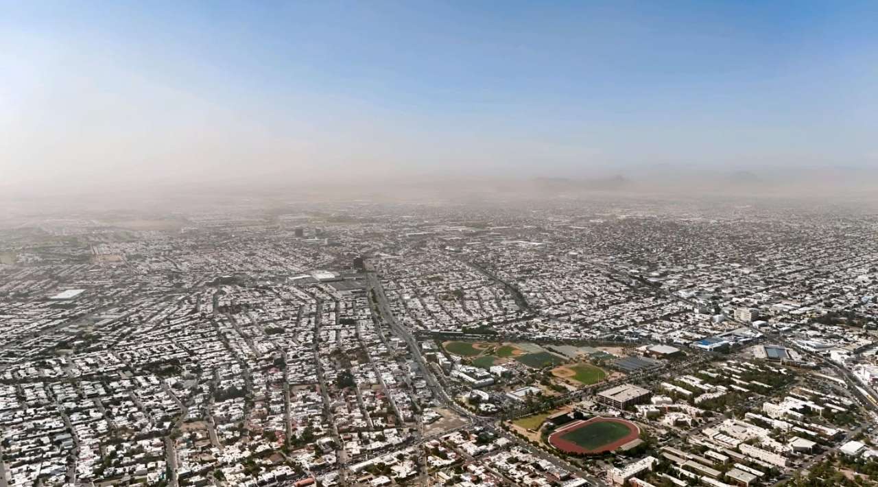 Alertan por tormenta de arena en el noreste de Sonora