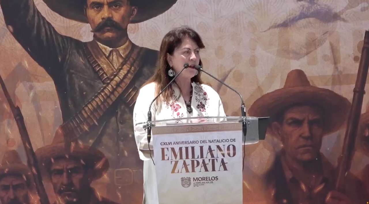 Reafirma gobernadora compromiso con el campo morelense durante entrega de la medalla Emiliano Zapata