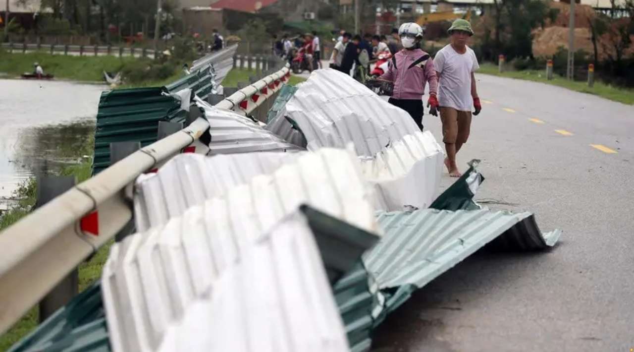 Tifón Kajiki golpea Vietnam: deja 4 muertos y miles de casas dañadas