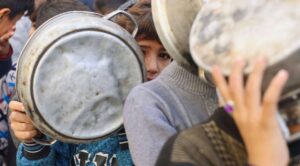 Sube a 100 la cifra de menores muertos por desnutrición en Gaza