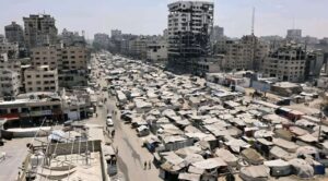 Israel intensifica ofensiva en Gaza; crece crisis humanitaria